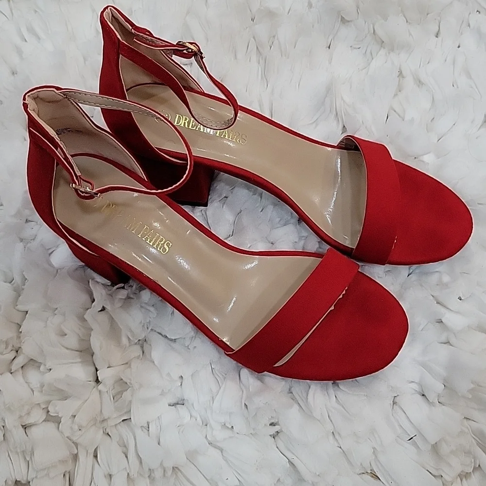 Dream Pairs red suede low chunk heel ankle strap pump sandals sz 7.5 New…
